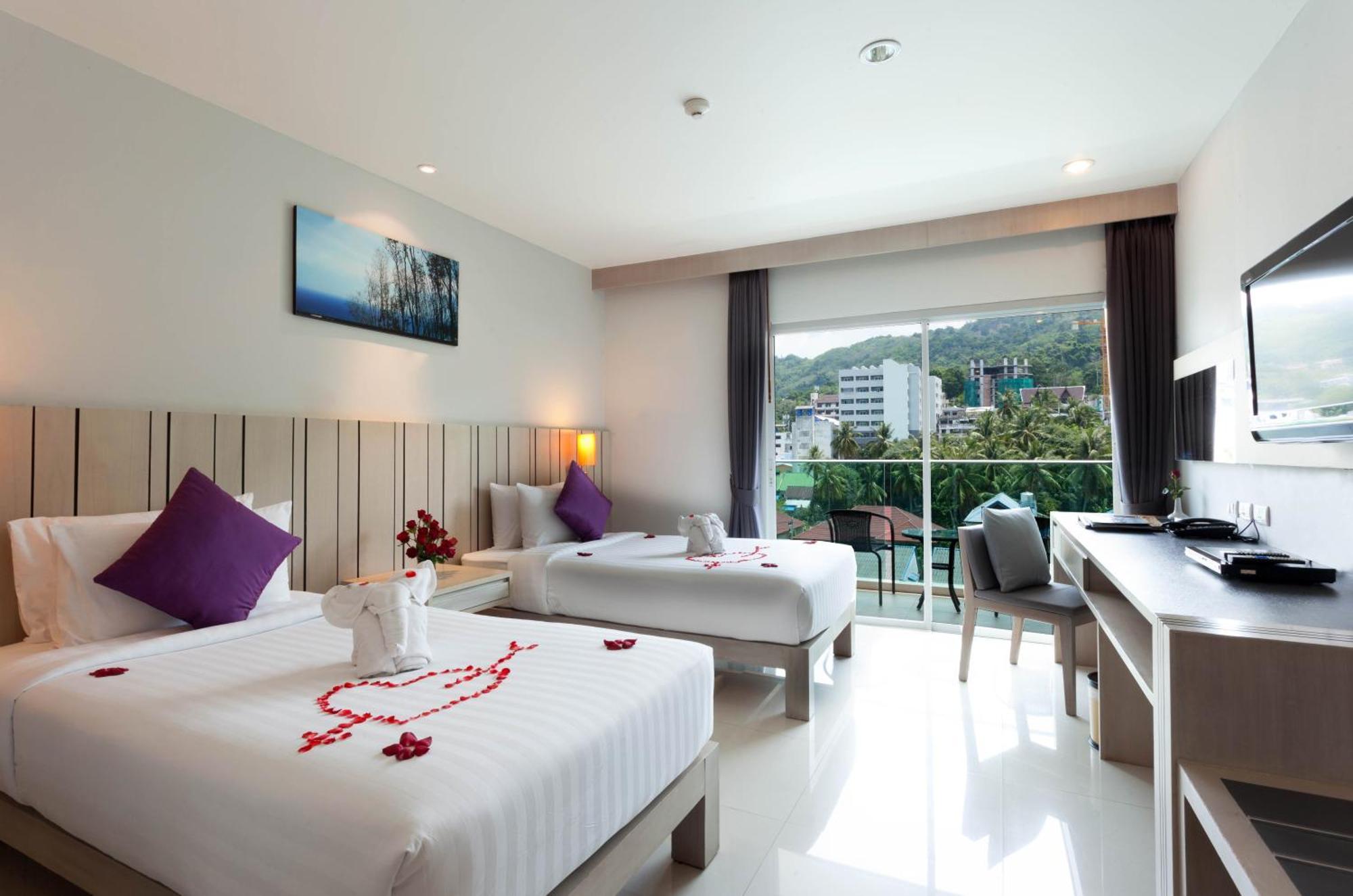 Patong Andakira Hotel - Sha Extra Plus מראה חיצוני תמונה