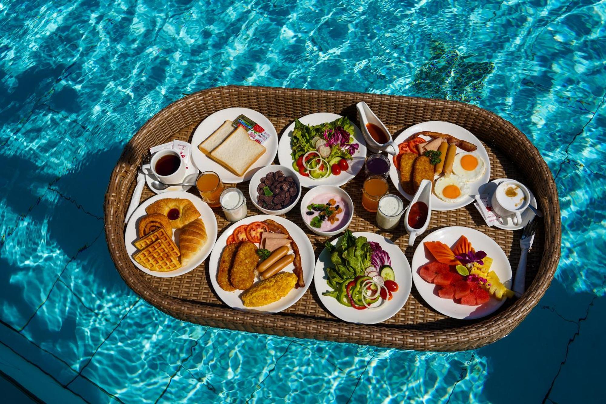 Patong Andakira Hotel - Sha Extra Plus מראה חיצוני תמונה