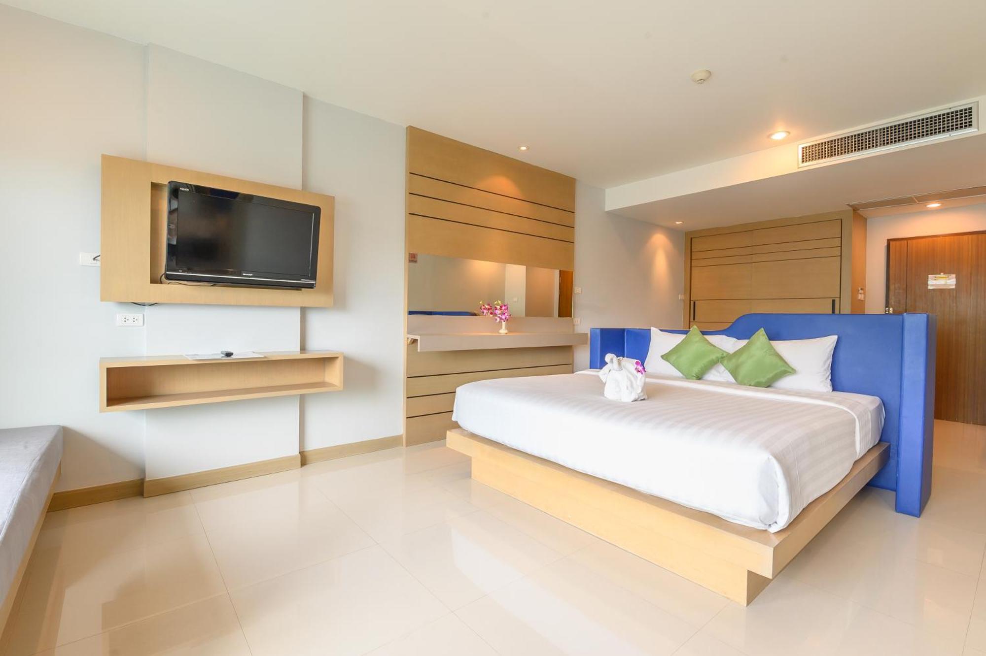 Patong Andakira Hotel - Sha Extra Plus מראה חיצוני תמונה